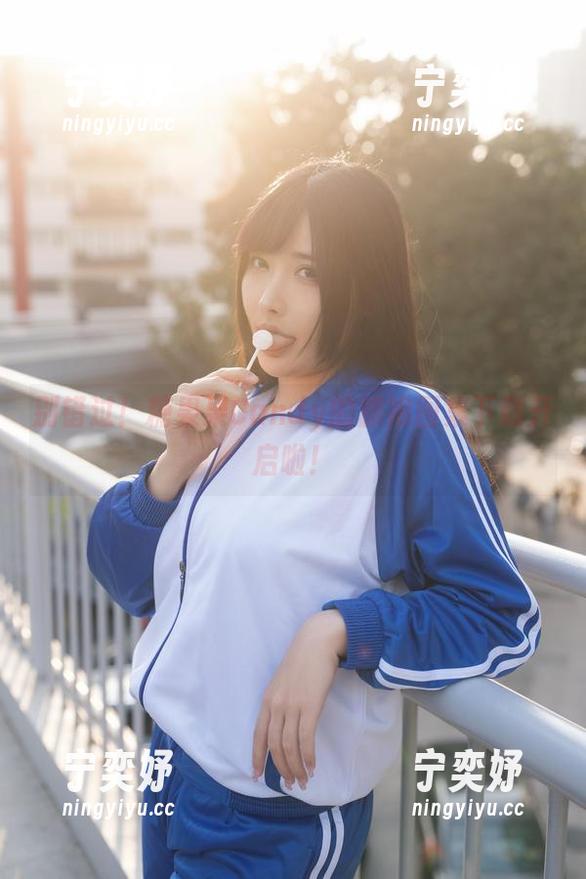 糖果果Candy 别错过!糖果果Candy的旗袍图集下载开启啦!