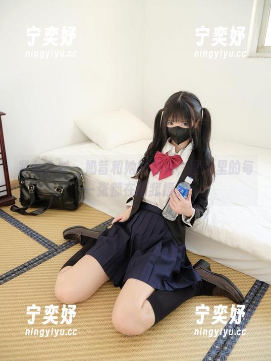 紧急企划 - 奶昔和她的白裙，图包里的每一张都在跟我撩。