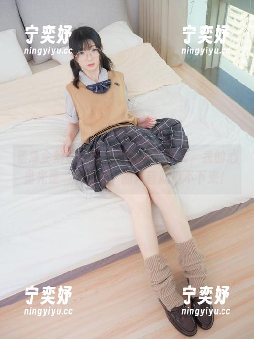 紧急企划-见希 紧急企划 - 一看见希的清纯写真,我的心里光是‘呜哇哈’的声音就停不下来!