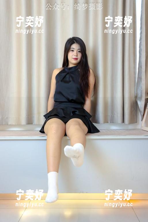 绮梦摄影-月月 绮梦摄影 - 月月写真:美脚无圣光,脚踝的优雅莫名流行