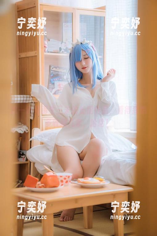 羽生三未 这一系列羽生三未的长腿作品,看得我想多收藏几套,哈哈!