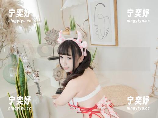 胡桃喵 突然对体操服有了新定义,胡桃喵的最新资源太撩了吧!