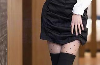 语画界 – 看徐莉芝Booty如何驾驭比基尼，当然得全套下载！