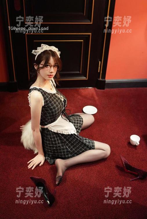 微密圈 - 通向“轩子巨2兔”的全集，灰丝隐藏的意味解释不清