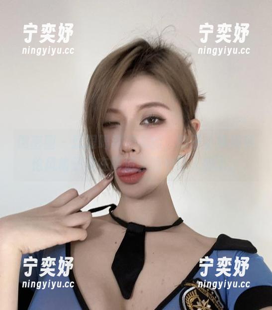 醇子小姨 微密圈 - 就跟喝甜酒似的,醇子小姨用英伦风格子裙在高清美图中让人醉了。
