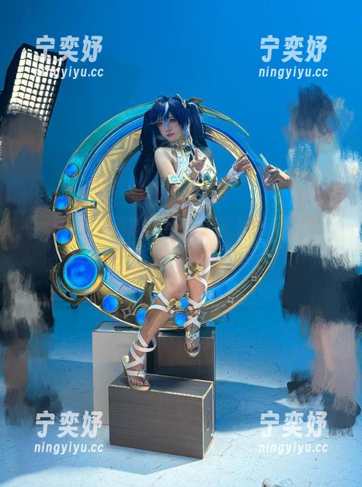 阿薰kaOri 蓝羽毛w魅魔的撩拨,快来看阿薰kaOri这组写真合集,该补个脑洞了!
