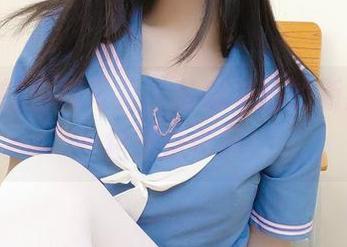 香川澪的白裙写真，私房单位的新趋势——裙子自带风！